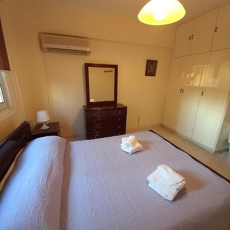 2 Bedroom Apartment Near Finikoudes Larnaka Exterior foto